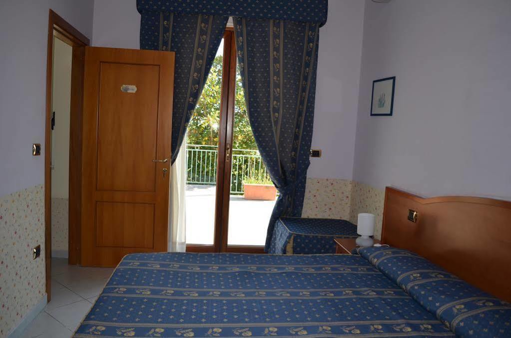Julia Guest house